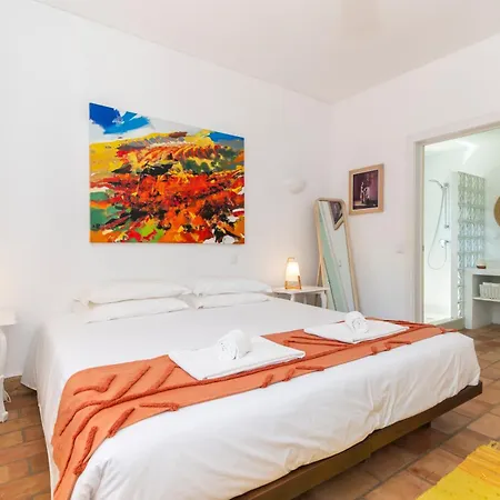 Apartment Laranjal - Domis *