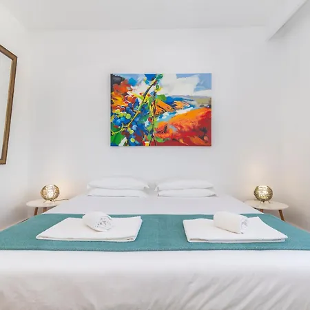 Laranjal - Domis * Faro